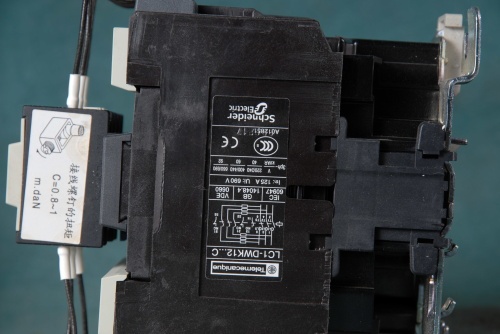 SCHNEIDER CONTACTOR LC1-DWK12