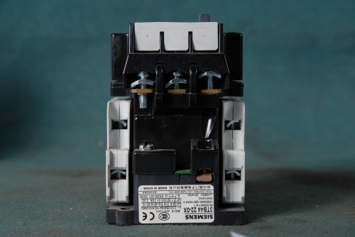 SIEMENS CONTACTOR 3TB44 22-0X