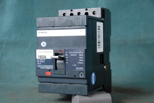 SIEMENS BREAKER 3VT8216-2BA03-0AF0