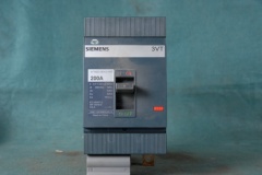 SIEMENS BREAKER 3VT8320-2BA03-0AF0