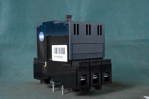 SIEMENS BREAKER 3VTB 210-2BA03-0AF0(100A)