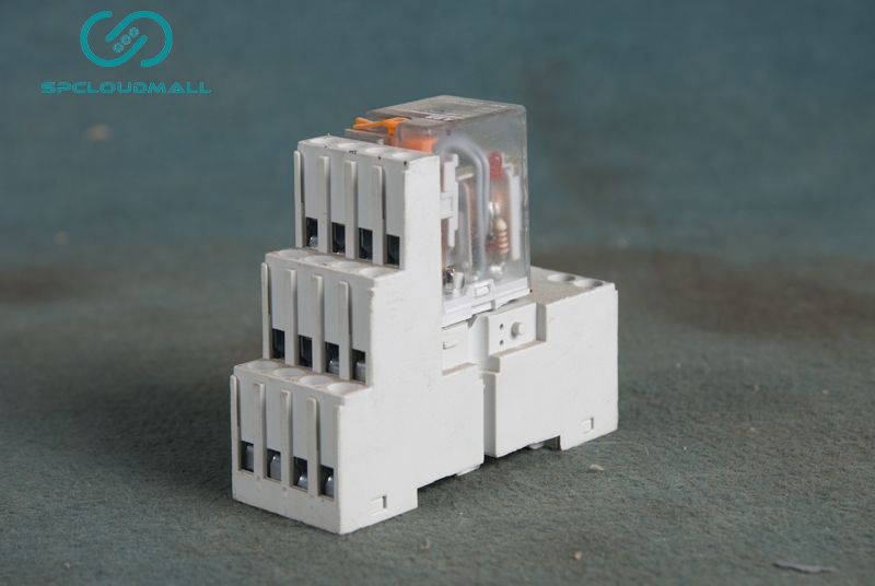 ABB RELAY CR-M4LS (12A 300VAC),RELAY