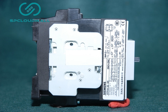 SIEMENS CONTACTOR 3TF44 22-0XG  2NO+2NC