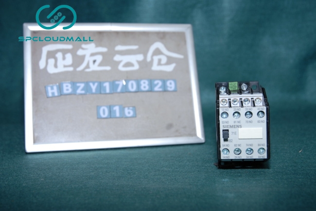 SIEMENS CONTACTOR RELAY 3TH82 71-0XL0