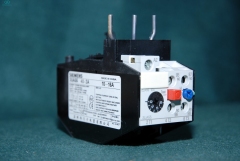 SIEMENS OVER LOAD RELAY 3UA55 40-2A   10-16A