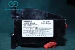 SIEMENS OVER LOAD RELAY 3AU59 40-0G  0.4-0.63A