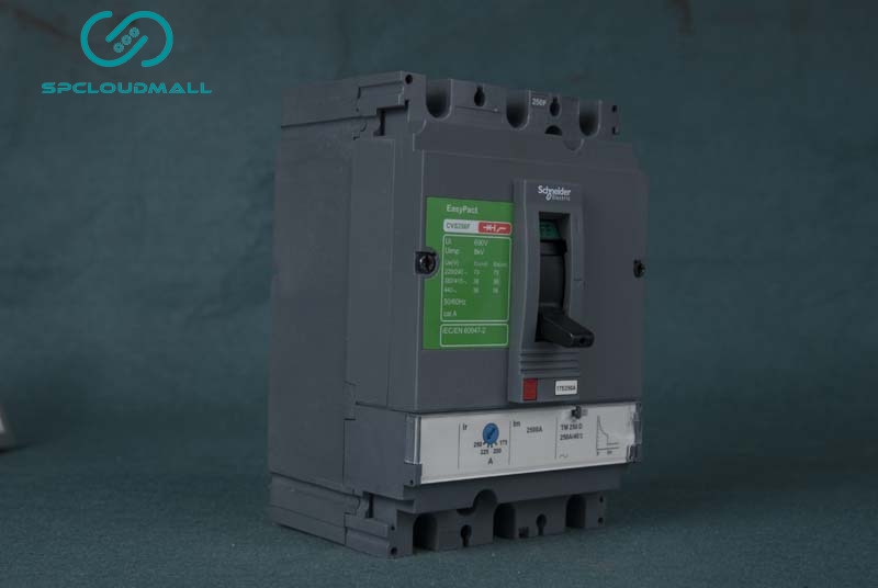 Product detail name：SCHNEIDER BREAKER LV525333