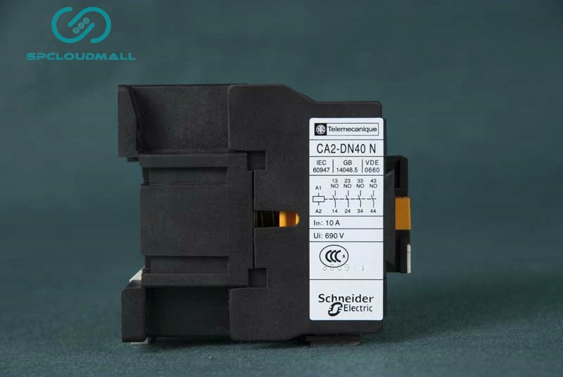 SCHNEIDER CONTROL RELAY  CA2DN40M5N AC220V