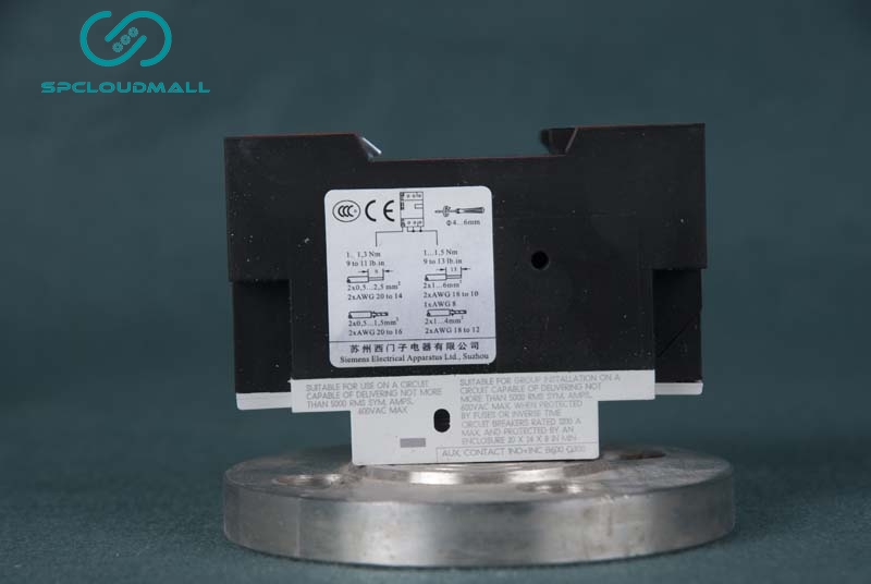 SIEMENS BREAKER 5SY52327CC