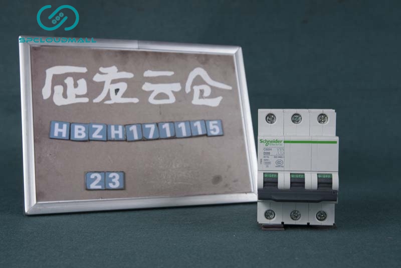 SCHNEIDER BREAKER  C65H3PD20A