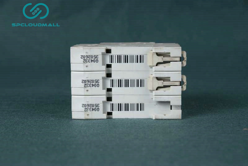 SCHNEIDER BREAKER  C65a3PC50A