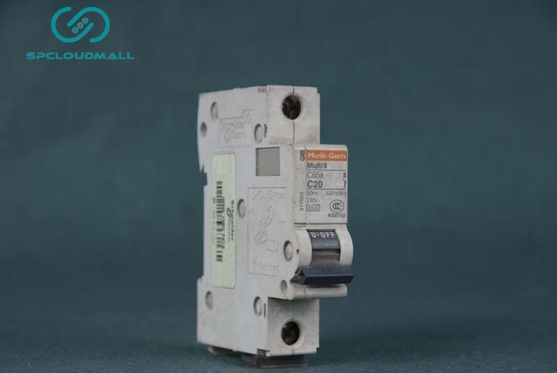 SCHNEIDER BREAKER  C65a1PC20A