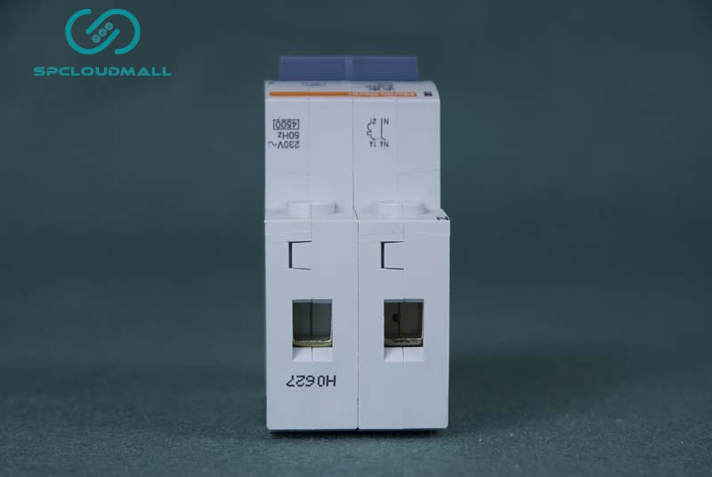 SCHNEIDER BREAKER AJMK10A
