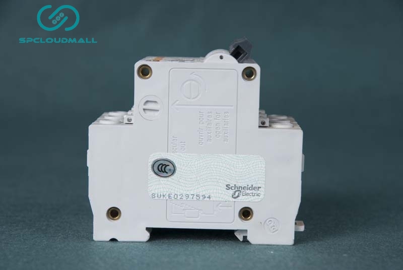 SCHNEIDER BREAKER  C45N3PC1A