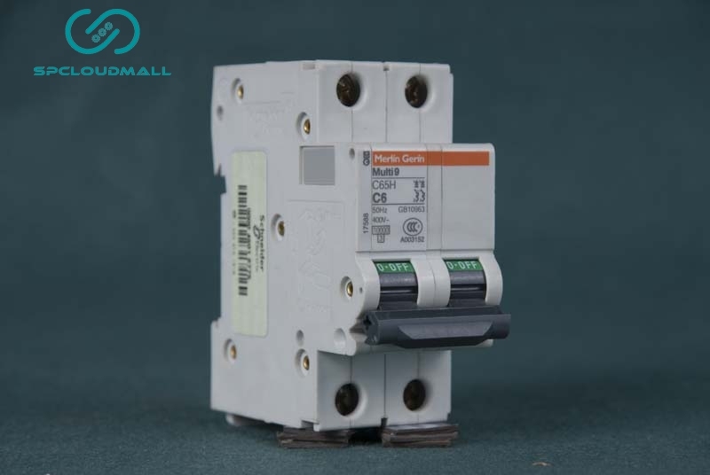 SCHNEIDER BREAKER  C65H2PC6A