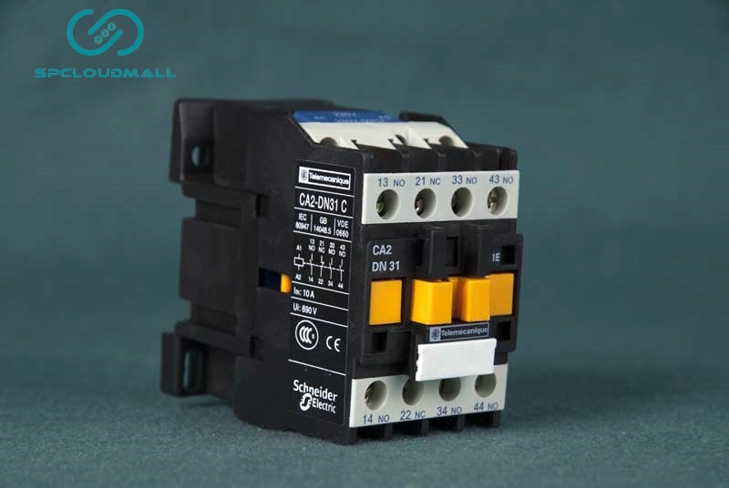 SCHNEIDER CONTROL RELAY CA2DN31M5C AC220V