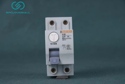 SCHNEIDER BREAKER AJR25A