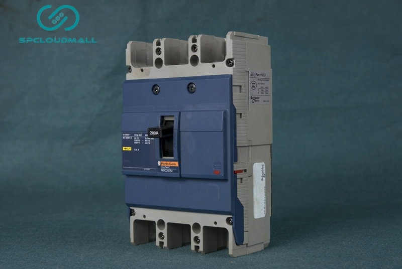 Product detail name：SCHNEIDER BREAKER EZD250M3P200A