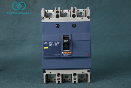SCHNEIDER BREAKER EZD250M 3P 225A