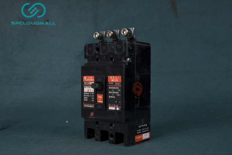 BREAKER TM30S-100W/3300  50A