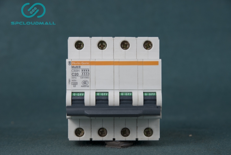 SCHNEIDER BREAKER C65H4PC20A