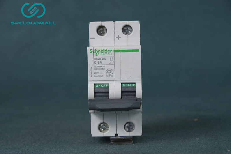 SCHNEIDER BREAKER C65H2PC6A