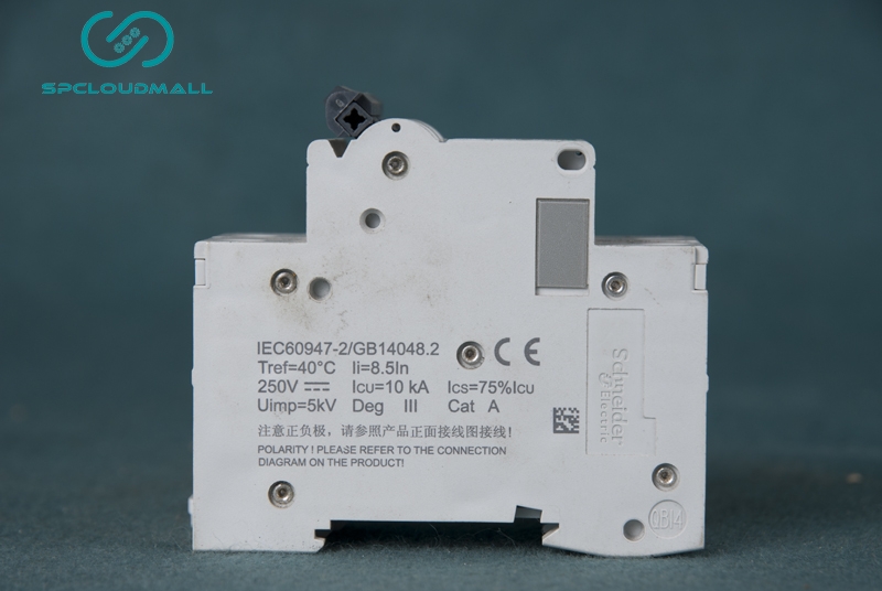 SCHNEIDER BREAKER C65H2PC6A