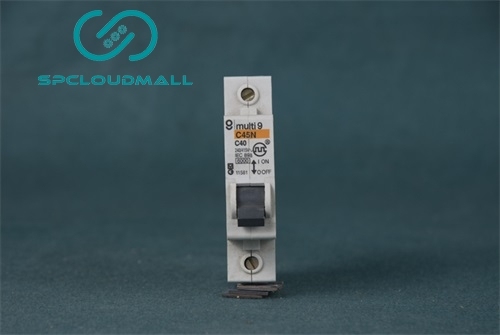 SCHNEIDER BREAKER C45N1PC40A