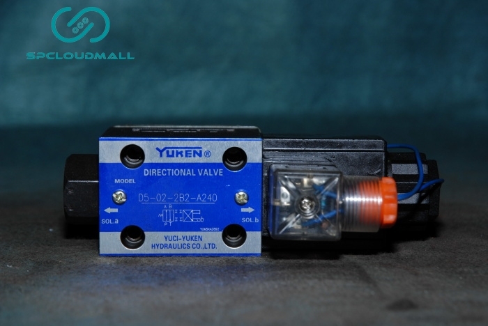 YUKEN DIRECTIONAL VALVE D5-0202B2-A240