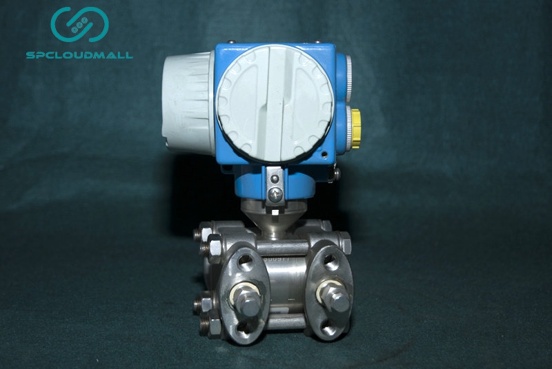 E+H DIFFERENTIAL PRESSURE TRANSDUCER PMD235-KG4D2EB1C Δp:-10-10KPA Pmax :14MP