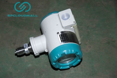 PRESSURE TRANSDUCER   PDS403H-1ES0-A1DN-G61-G80 0-2.5MPA