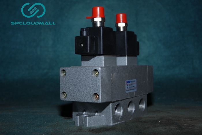 DIRECTIONAL VALVE K35D2-15 AC220V