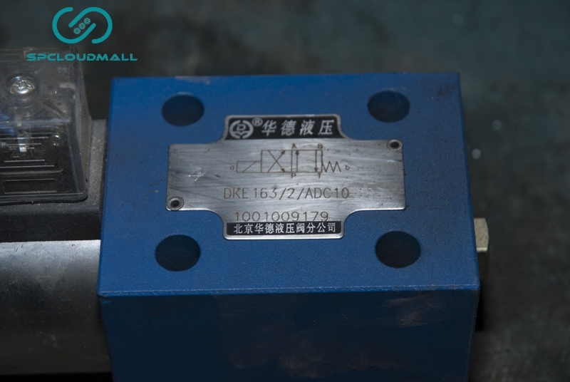 SOLENOID DIRECTIONAL VALV  EDKE-1632A DC10