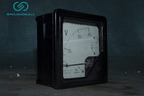 VOLTAGE  METER DH-670 500V