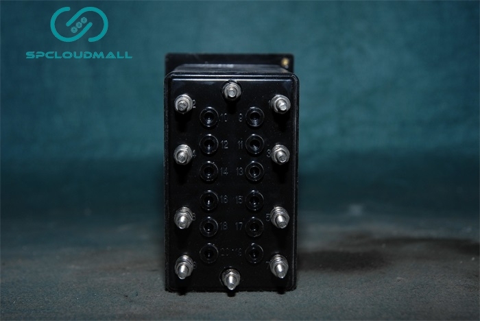 VOLTAGE RELAY DY3 6 100V
