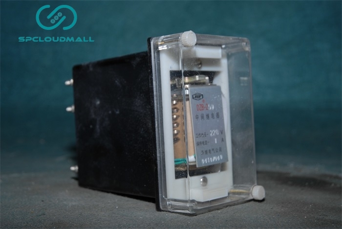 OMRON RELAY LY4 220V