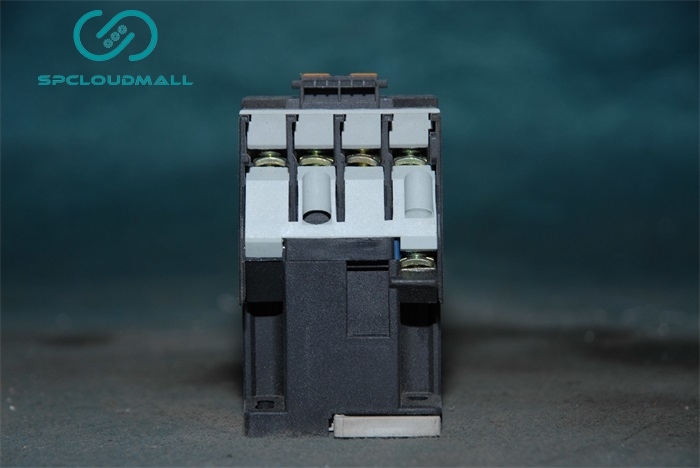 RELAY JZC3-22d  220V