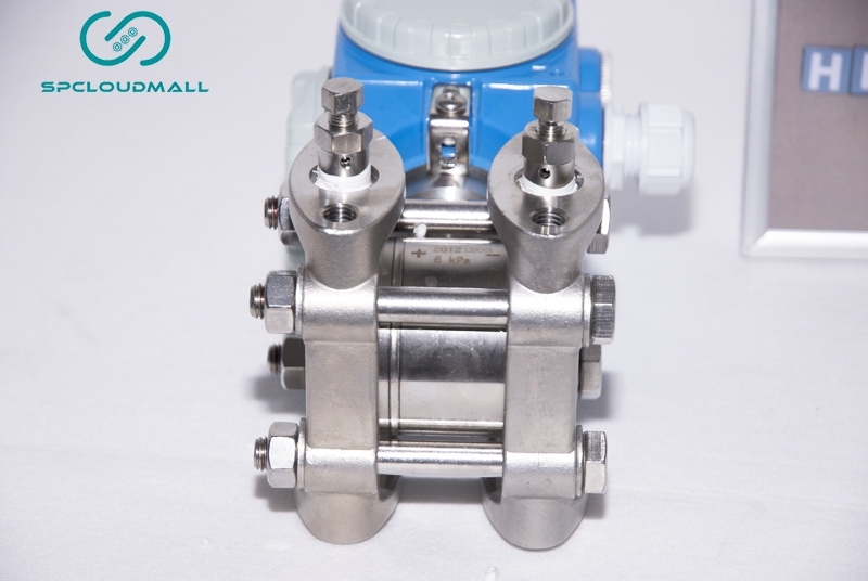 PRESSURE TRANSMITTER PMD-235KH4D2EB1CGT0-5KPA