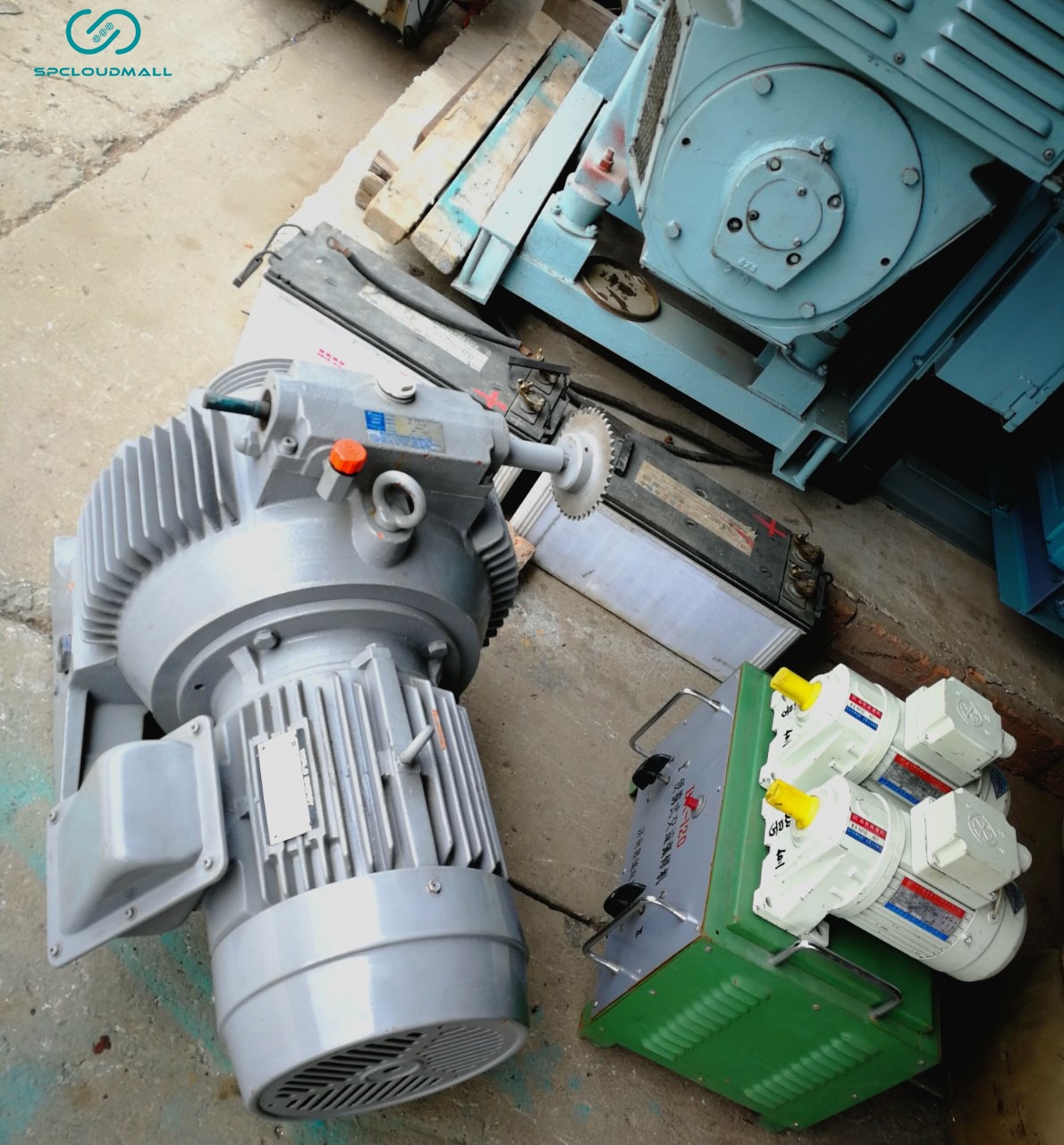 TOSHIB 3P INDUCTION MOTOR  （adjustable speed) 7.5KW