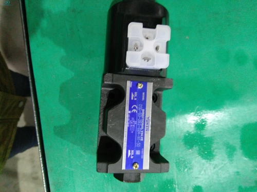 SOLENOID VALVE  DsG一03