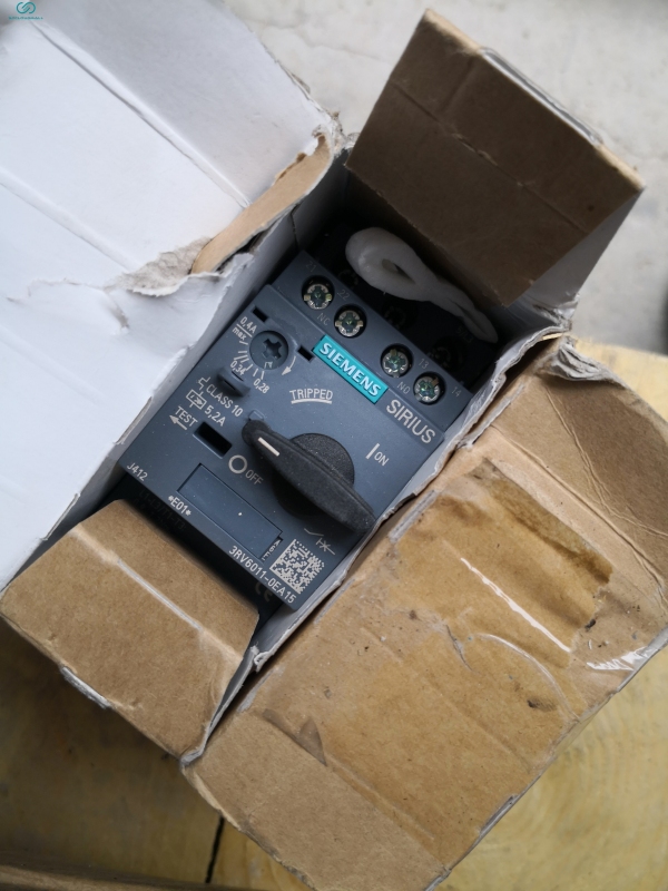 SINEMENS  CIRCUIT BREAKER 3RV6011-OEA15