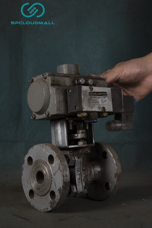 PNEUMATIC BUTTERFLY VALVE Q641F-16 DN20