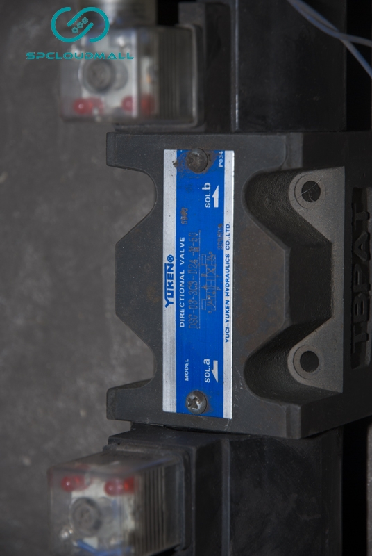 SOLENOID VALVE DSG-03-3C3-D24-N-50