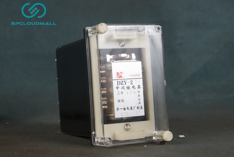 INTERMEDIATE RELAY    DZJ-217-110V