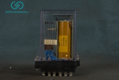 INTERMEDIATE RELAY  DE3G-DC220V