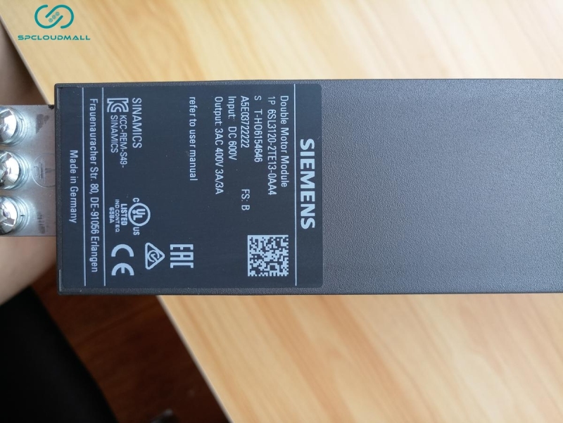 SIEMENS DOUBLE  MOTOR MODULE 6SL3120-2TE13-0AA4