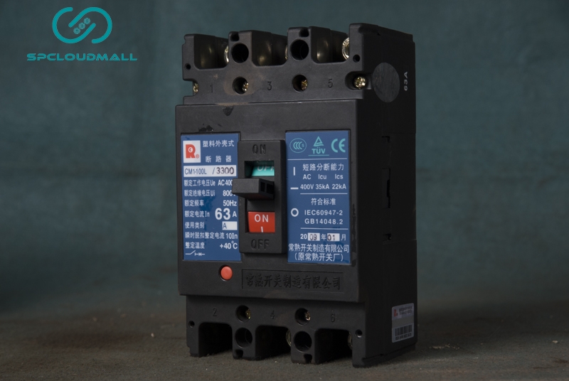 BREAKER CM1-100L-3300  65A