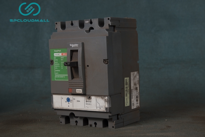 SCHNEIDER BREAKER  CVS100F  50A