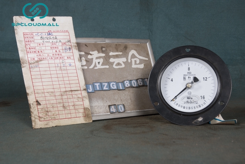 VIBRATION-PROOF PRESSURE METER WITH BACK  CONNECTION   Y-100 0-16Mpa