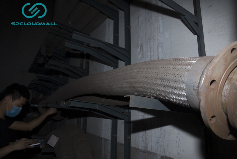 FLEXIBLE METAL TUBING DN125  L=2380